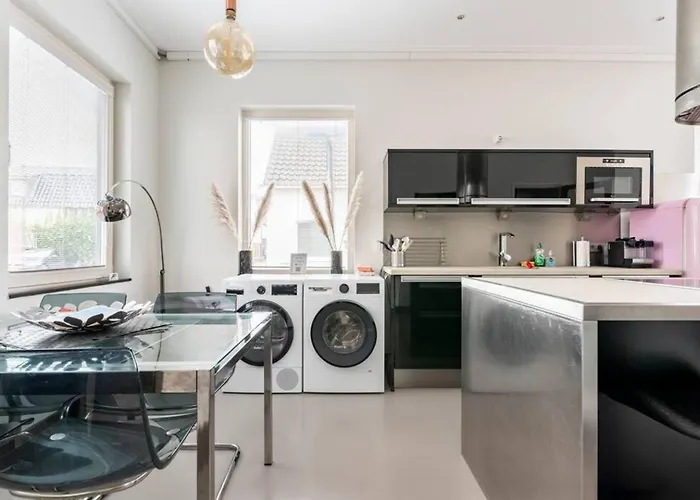 Hello - Wellness Schoolstraat 47b 诺德韦克